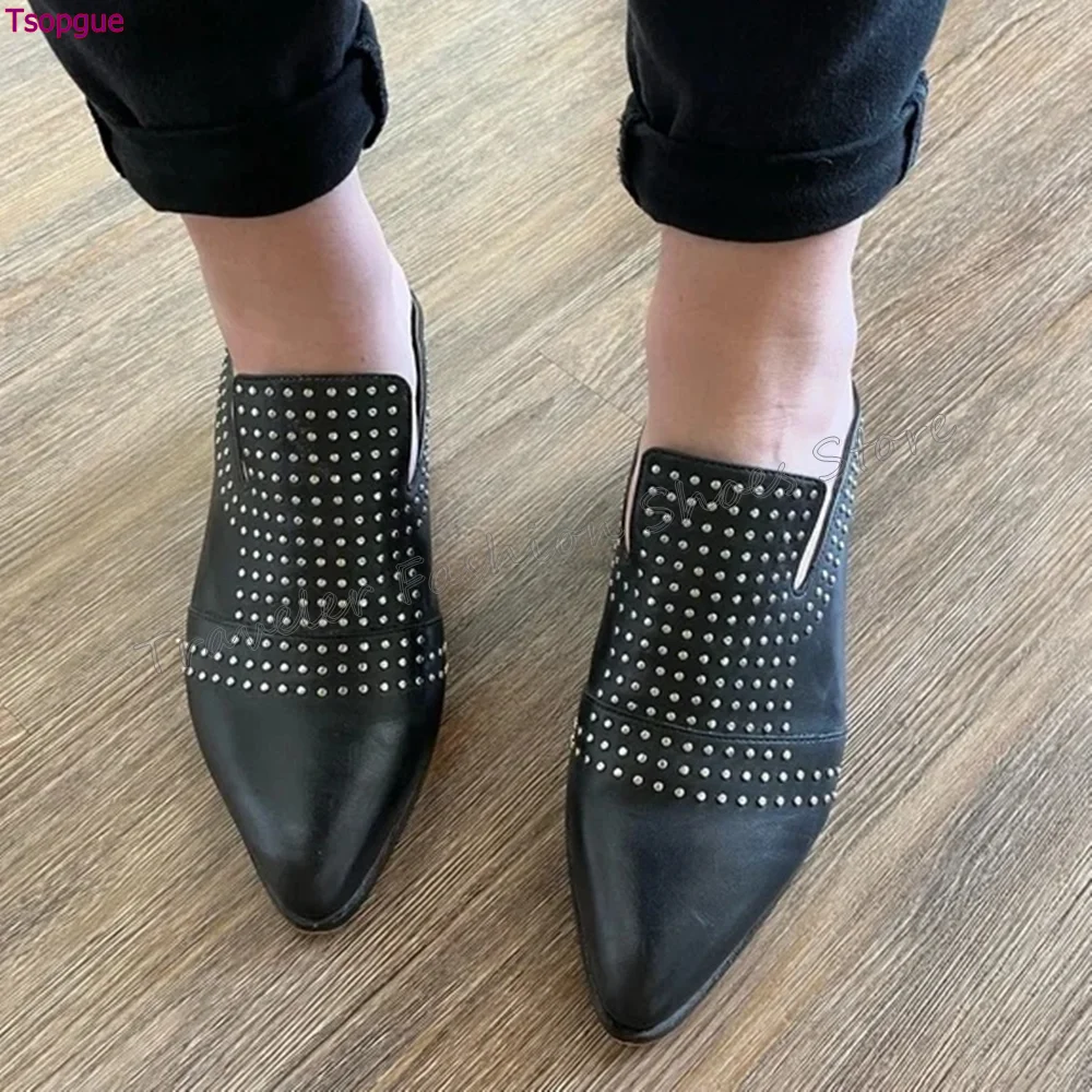 Pantoufles pointues à talons hauts épais pour femmes, décor de rivet noir, chaussures de soirée, 2024