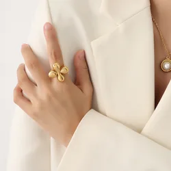 New Design 18K Gold Plated Stainless Steel Flower High Polish Ring Waterproof Hypoallergenic Jewelry Gift