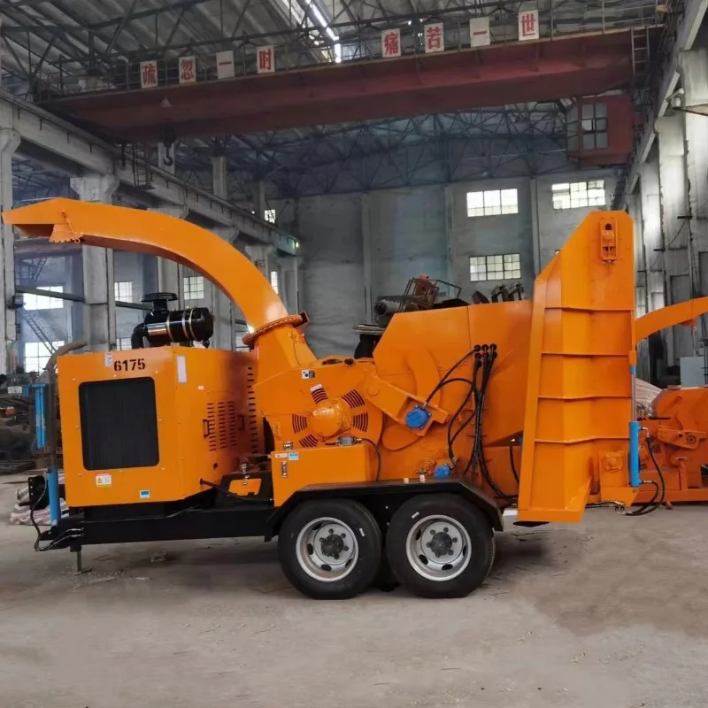 Waste Wood Crusher Crushing Wood Pallet Shredder Small Mobile Sawdust Wood Chipper Grinder Cutting Blades