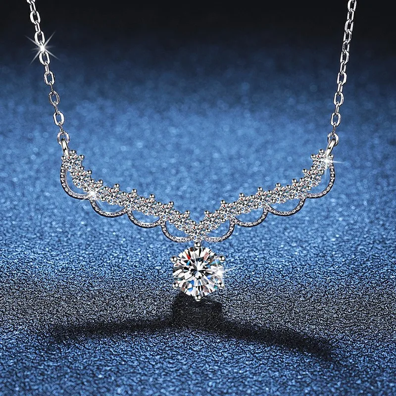 

S925 Sterling Silver Wave Wing Pendant Necklace 1ct Moissanite Elegant Feather Design Jewelry Gift for Women