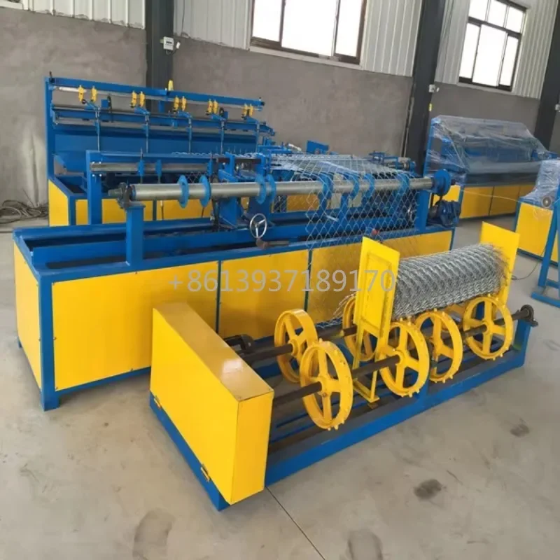 Automatic Chain Link Fence Diamond Metal Mesh Making Machine Wire Fence Machine for Sale
