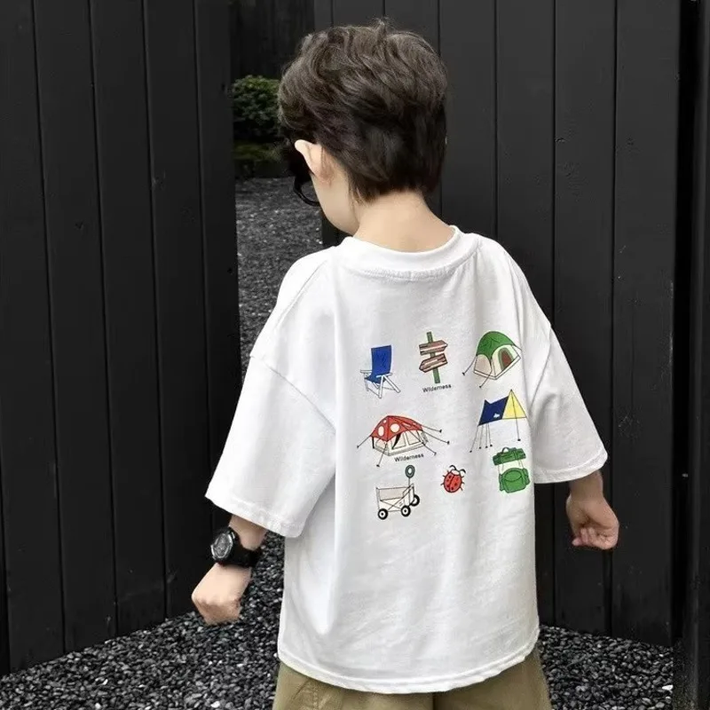 T-shirt de manga curta infantil, top com gola redonda, versátil, pequena e média, moda masculina, casual, verão, novo