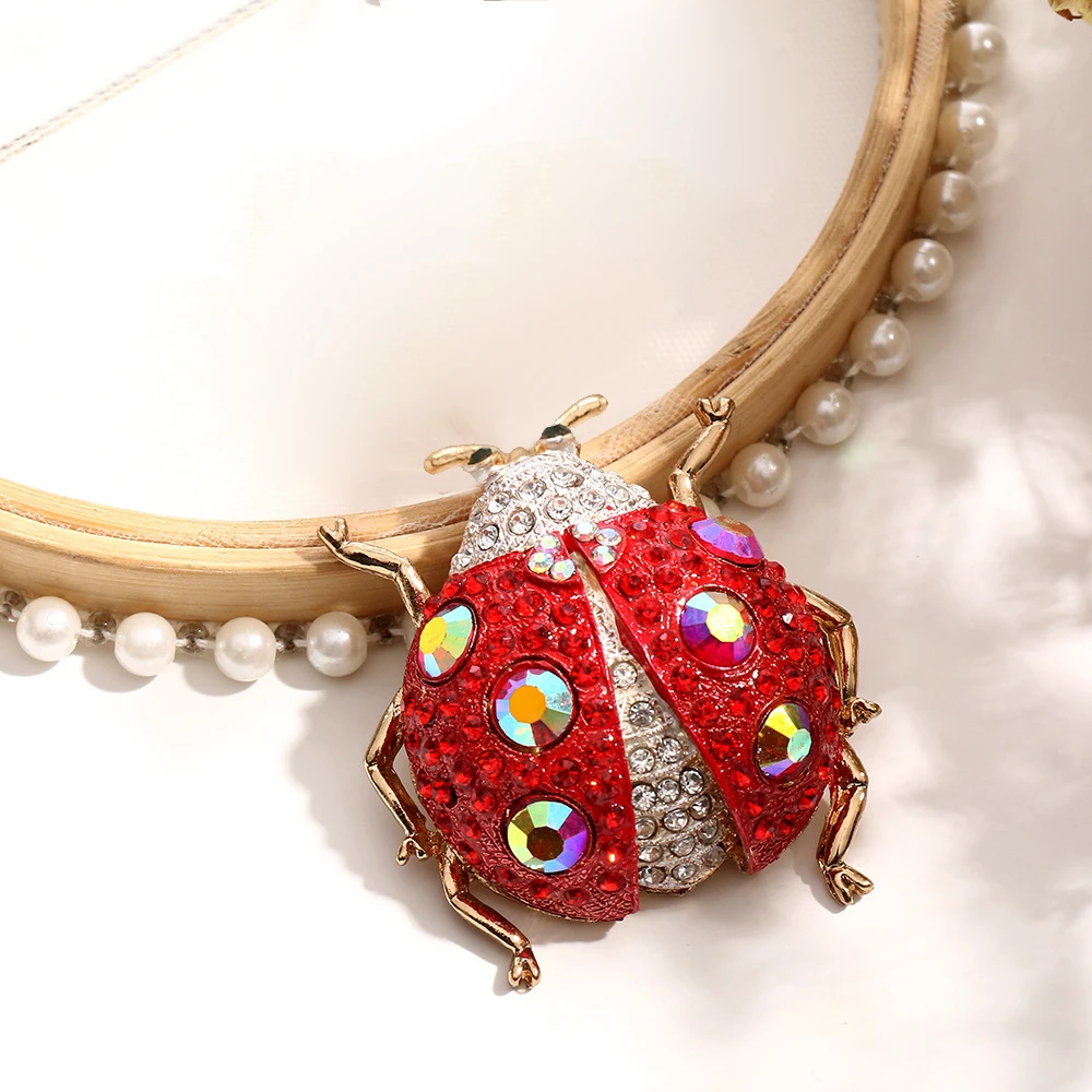 Muylinda Insect Beetles Pin Brooch Ladybird Crystal Rhinestones Brooches for Women Girls Ladybug Jewelry Banquet Gifts Jewelries