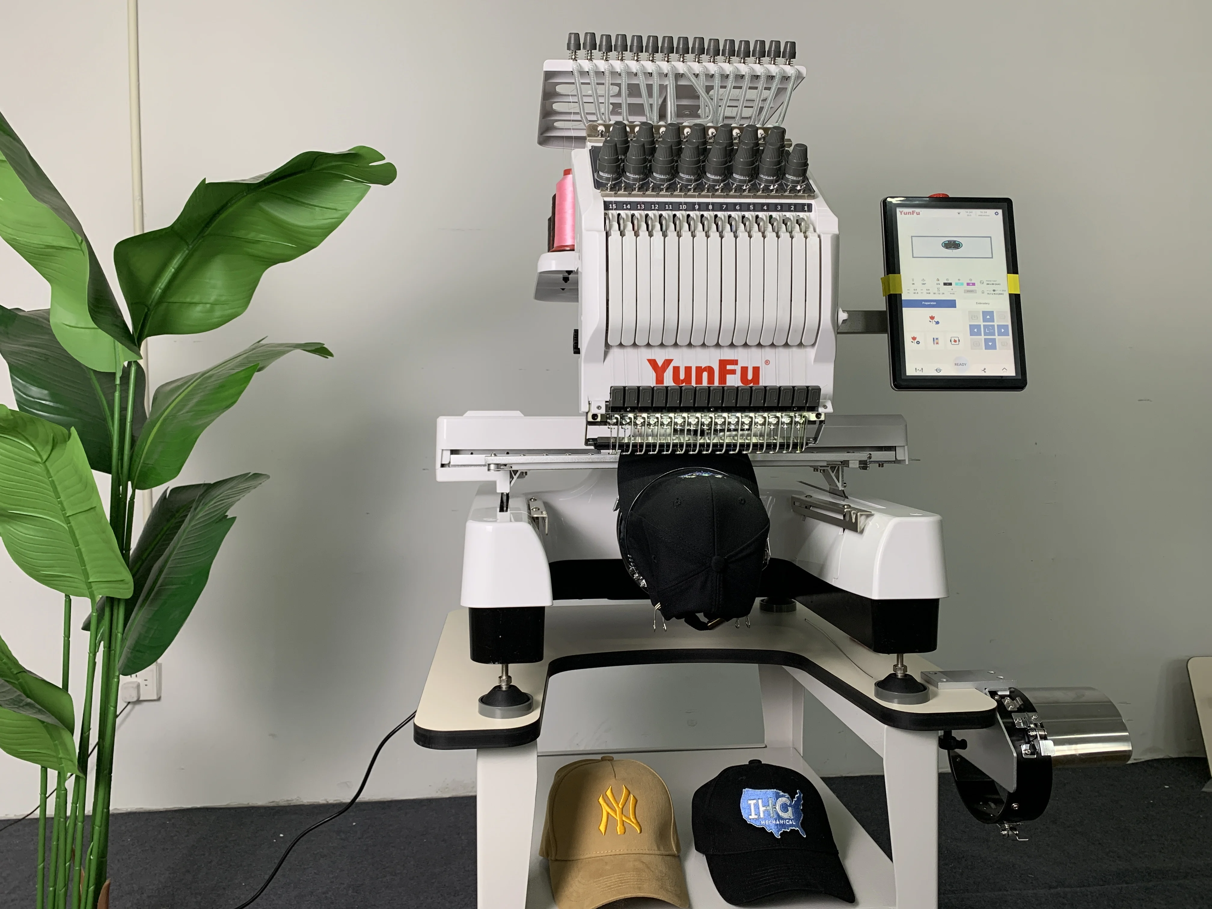 Low Noise Home Use Embroidery Machine Single Head Multi Needle Electric Embroidery Machine For Family Daily Garment Embroidery