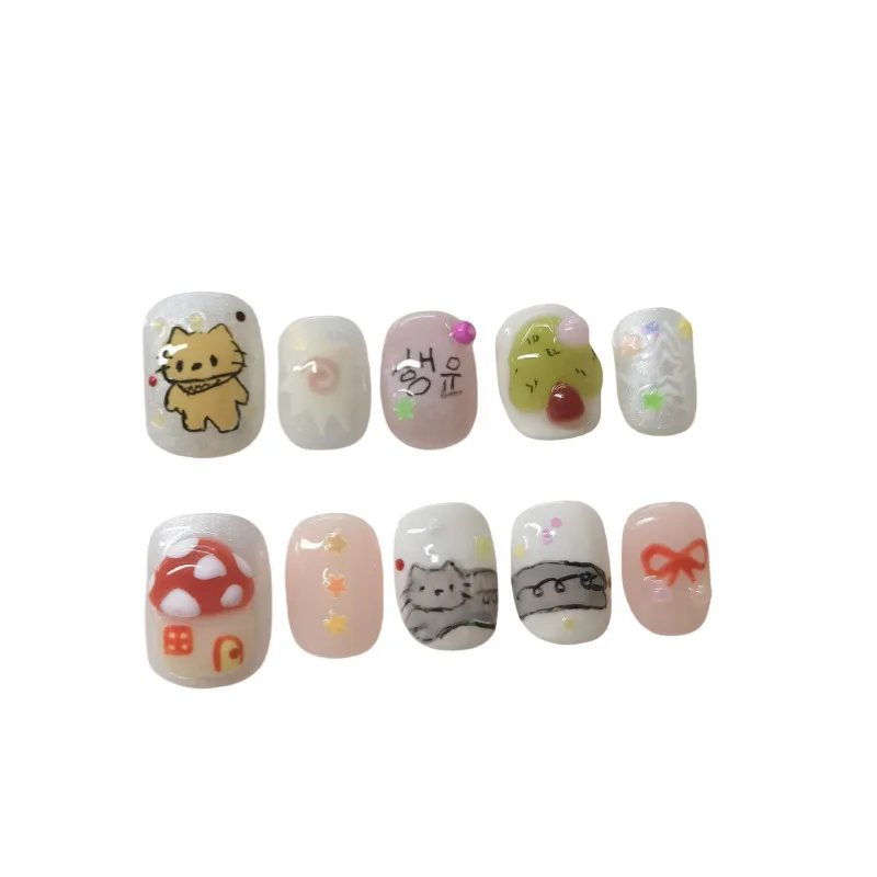 10 stuks lief en schattig cat eye korte handgemaakte pers op nagels cartoon kitten mushroom house nepnagels verwijderbaar en herbruikbaar