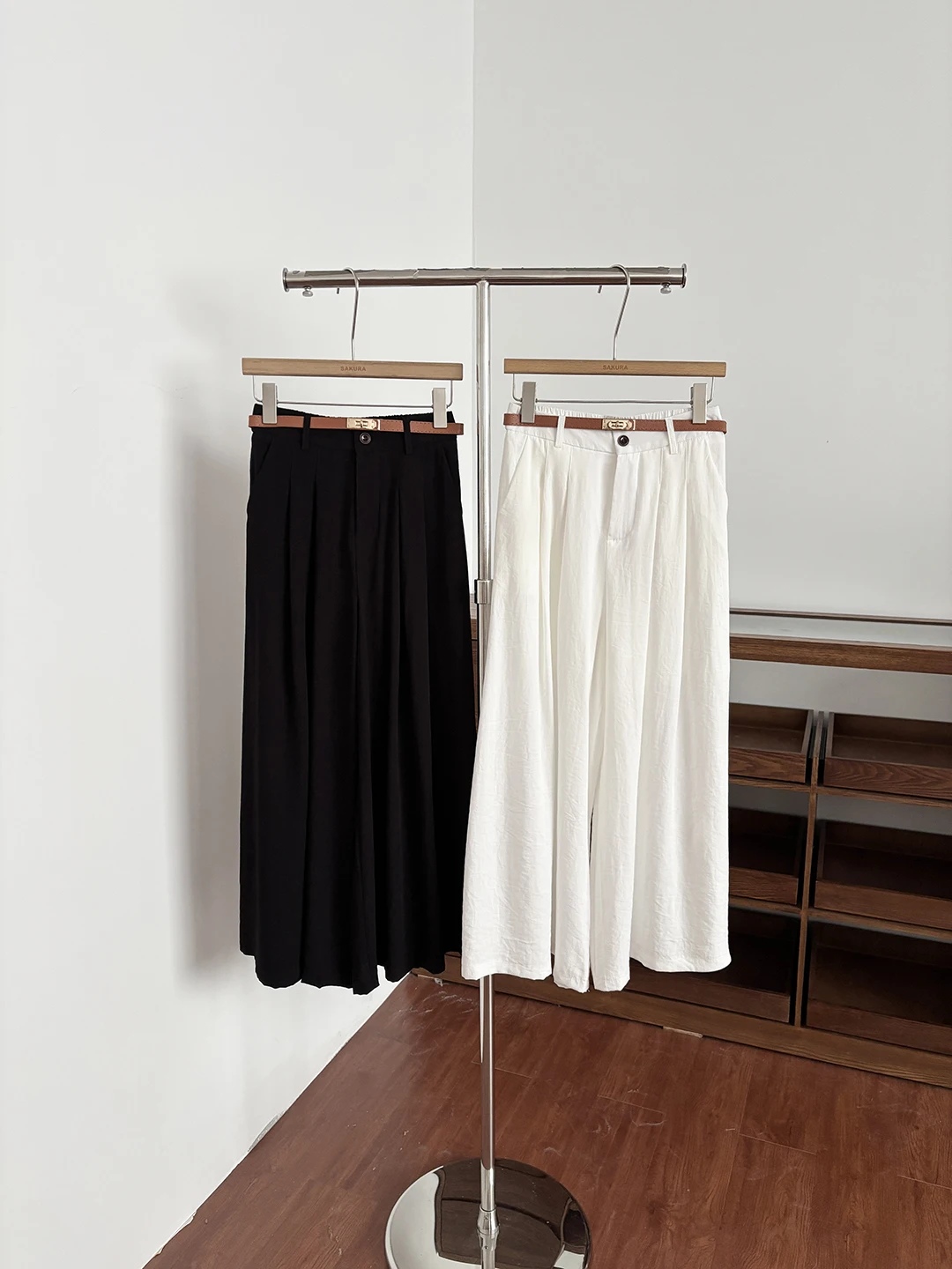 

High Waist Draped Commuter Style Wide Leg Pants Women's Simple Fashionable Summer 2026 Korean Version Long Pants