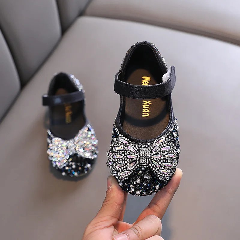 AINYFU Kids Rhinestone Leather Shoes Girls Fashion Glitter Princess Dance Shoes Children\'s Pearl Bow Non-Slip Rhinestone Shoes