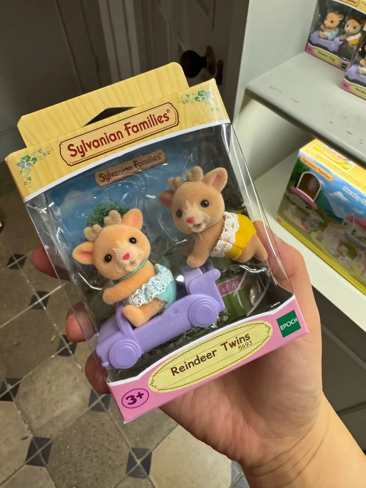 Auf Lager Heiße SYLVANIAN FAMILIES Rentier Zwillinge Anzug Spielzeug Dekor Figur Für Mädchen Weihnachten Ostern Geschenk