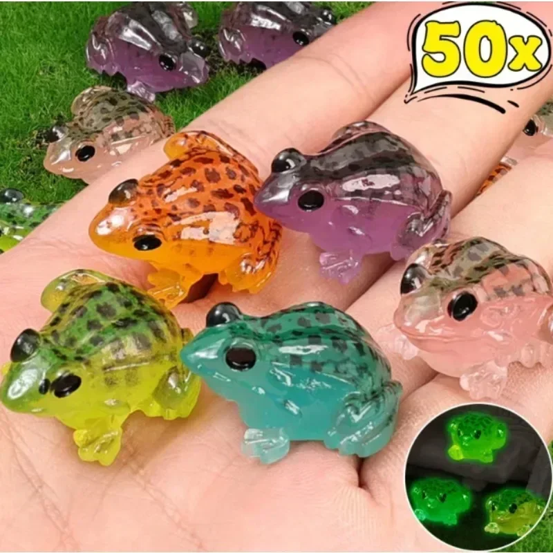 Kawaii Mini Cartoon Frogs Figurines Miniatures Cute Frog Artificial Resin Micro-landscape for Garden Flowerpot Decor Ornaments