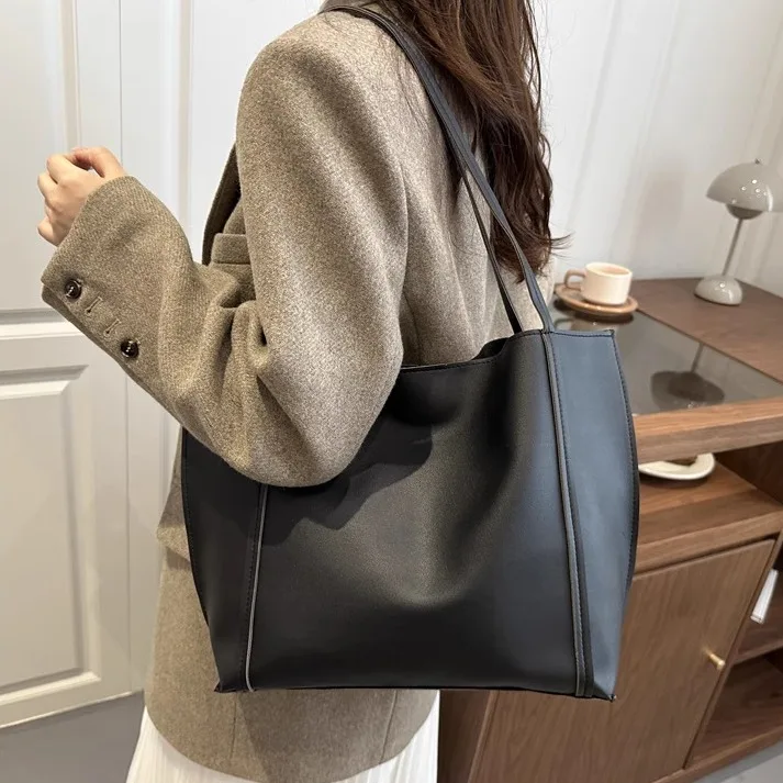 حقيبة كتف نسائية ذات سعة كبيرة، حقيبة حمل متعددة الاستخدامات، إغلاق مغناطيسي، مقاومة للاهتراء، نمط كاجوال بسيط