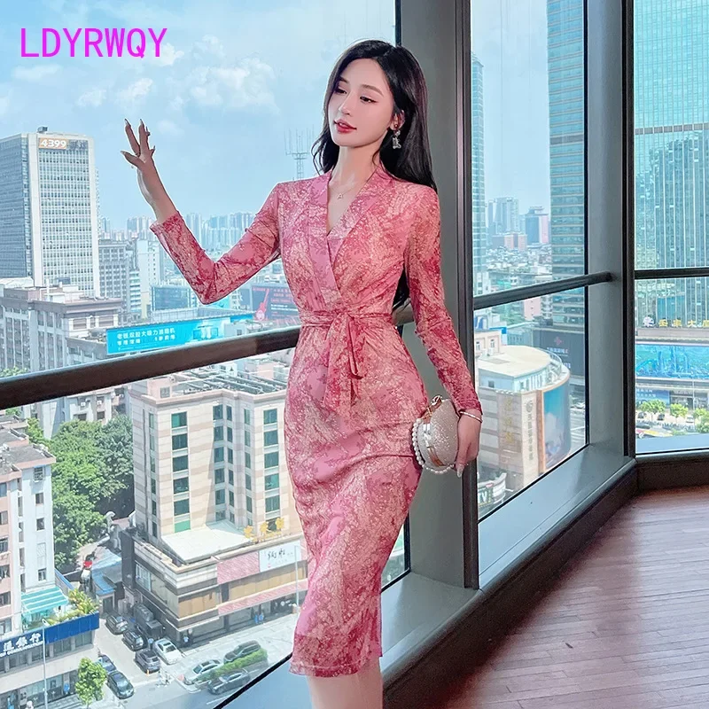 Pink printed dress, women's autumn new style temperament, V-neck strap slim fit dress