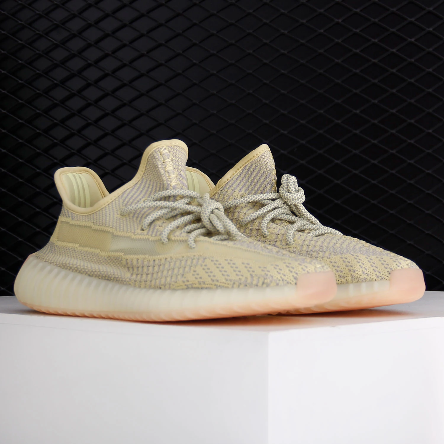 Adidas genuine Yeezy Boost 350 V2 coconut sports running shoes FV3250