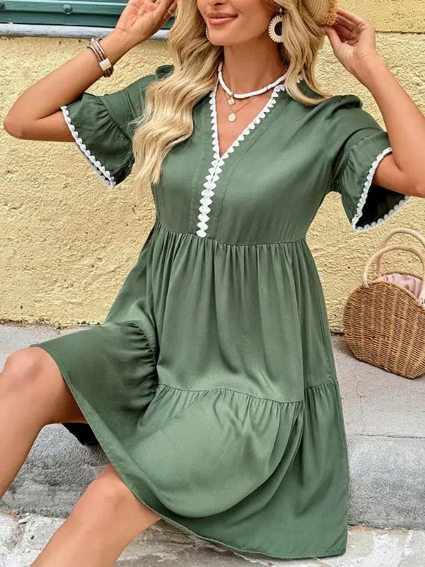 

Summer 2025 Women's V-Neck A-Line Dress Lace Contrast Splicing Stand up Collar New Fashion Trend Skirt