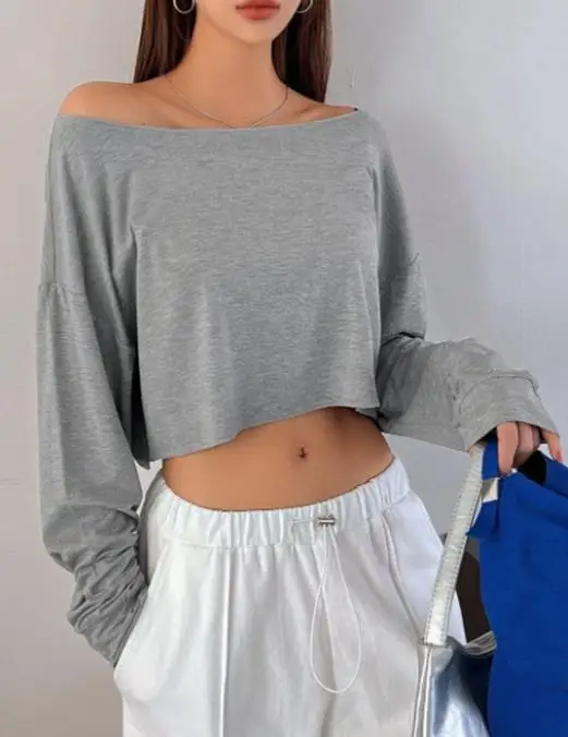 Korean Casual Women's Loose Top Vacation Long Sleeved Solid Color Fashion T-Shirt Women's Loose Crop Top Casual Women Clothing