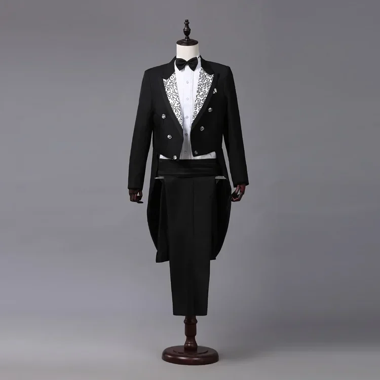 Men's Tailcoat Classic Modern White and Black Basic Style Mens Suit with Tailcoat Singer Magician Stage Jacket Outfits