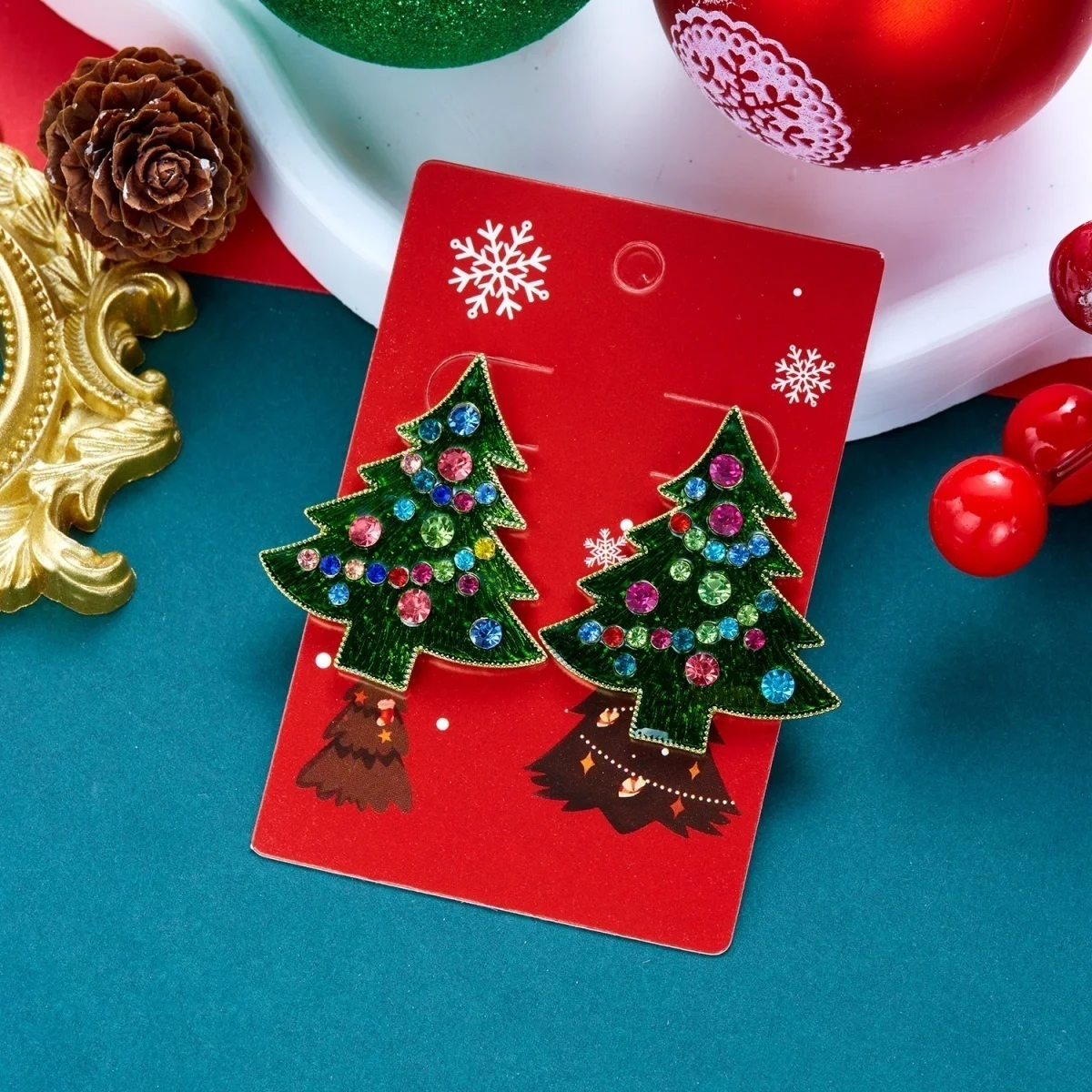 Bunte Strass-Ohrringe mit grüner Emaille, Weihnachtsbaum-Ohrstecker für Frauen, künstliche Perlen, Weihnachtsbaum-Ohrringe, Neujahrsparty-Schmuck – Detail 23