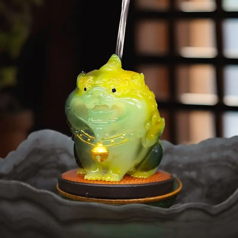 Jade-colored Color-changing Tea Pet Ornaments New Office PI Xiu Tea Table Decoration Can Be Raised Personalized Qilin Decoration