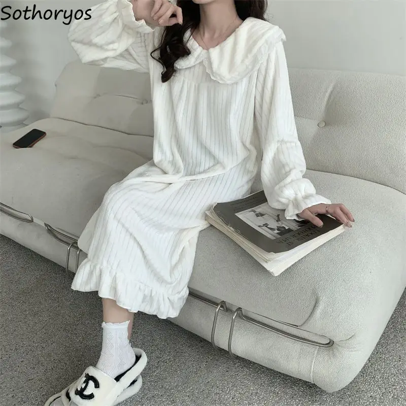 White Nightgowns Women Winter Sleepwear Coral Velvet Peter Pan Collar Midi Long Sleeve Simple Chic Warm Thick Home Thermal Mujer