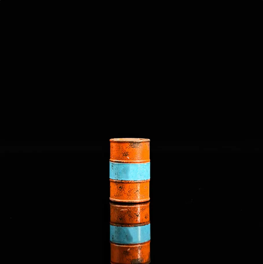 1/64 Garage Scene Miniatures Oil Barrel Resin Scene decoration props Car Scene Accessories Oil Barrel Ornaments view 4