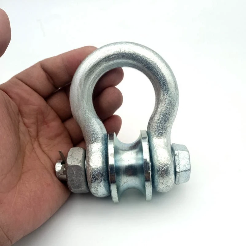 Off road vehicle pulley rescue equipment, specialized winch lift, all steel traction trailer hook rope roller for escape