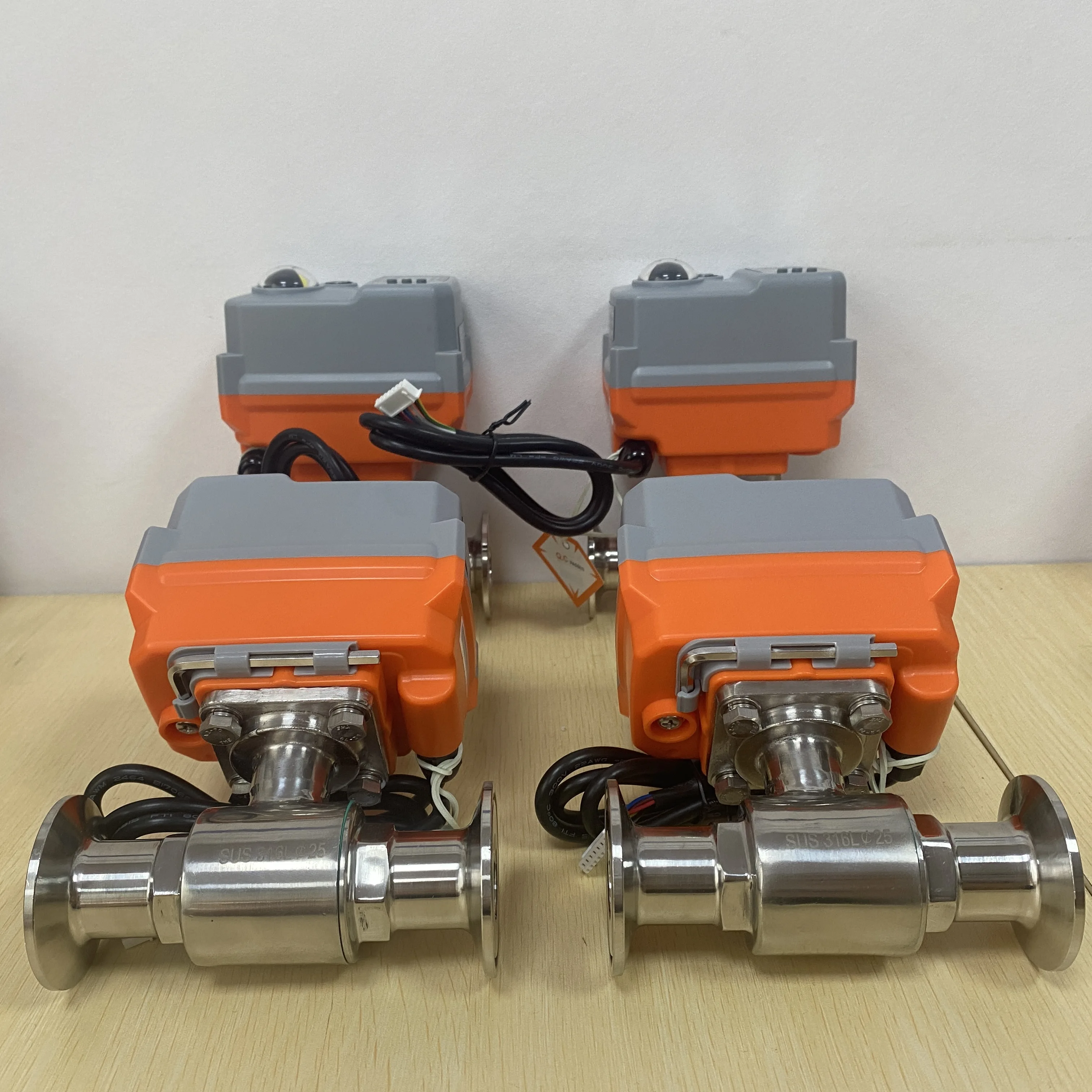 24VDC SS316L Motorized Sanitary Tri Clamp 4-20mA Regulated Electric Intelligent Ball Valve