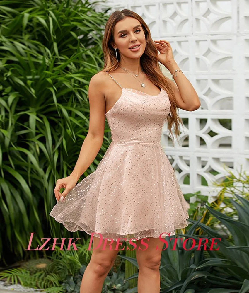 Maßgeschneidertes, hochwertiges Organza-Abendkleid in A-Linie mit Spaghettiträgern und Pailletten, sexy, herzförmige, ärmellose Promi-Kleider