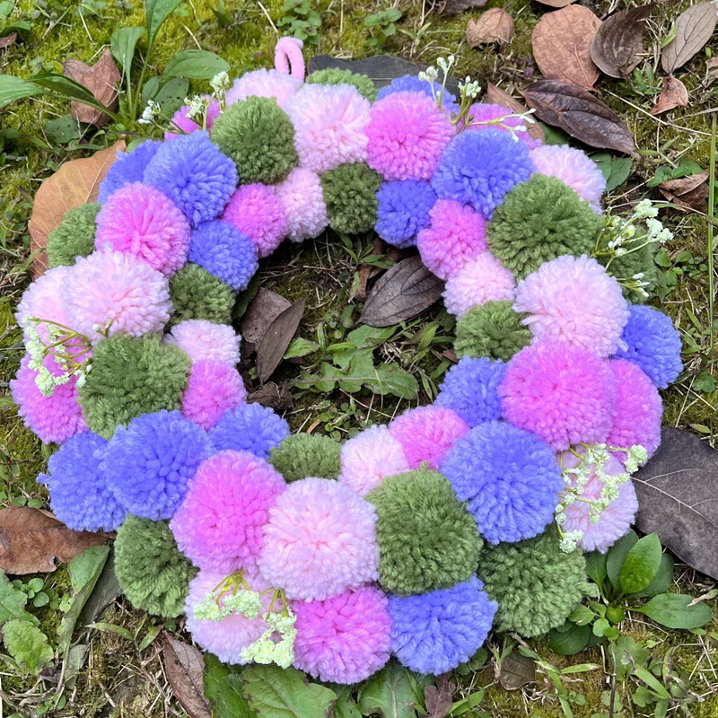 Easter Wreath Decor 3D Woolen Ball Garland Hanging Decorations Front Door Wall Room Ornament for Wedding Party Anniversary Night