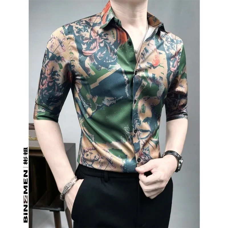

Color blocked Floral Shirt for Men Summer Trend Thin and Slim Fit Seven Sleeve Ice Silk