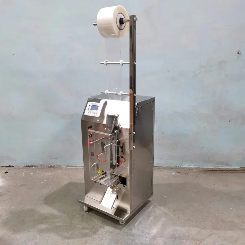

Liquid Packaging Machine Electronic Metering Quantitative Seasoning Water Soy Sauce Vinegar Milk Red Oil Packing Filling Machine
