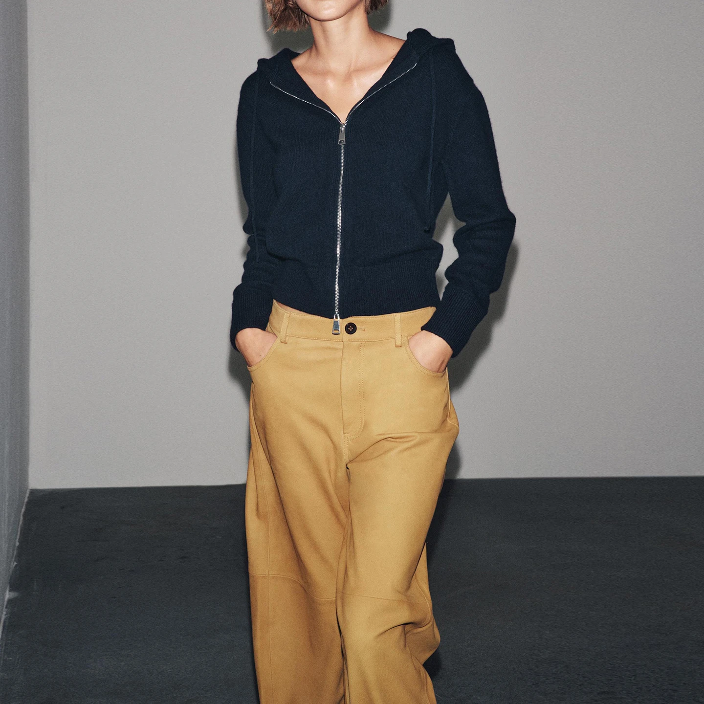 

Z 2025 New Faionable Casual Hooded Zipper Sweatirt Women's Knitted Long Sve Cardigan Sle Autumn Collection