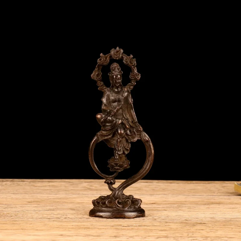 

Медный орнамент Гуаньинь в античном стиле, ретро, винтажная статуя Будды Бодхисаттвы Гуаньинь, домашний декор, ремесло