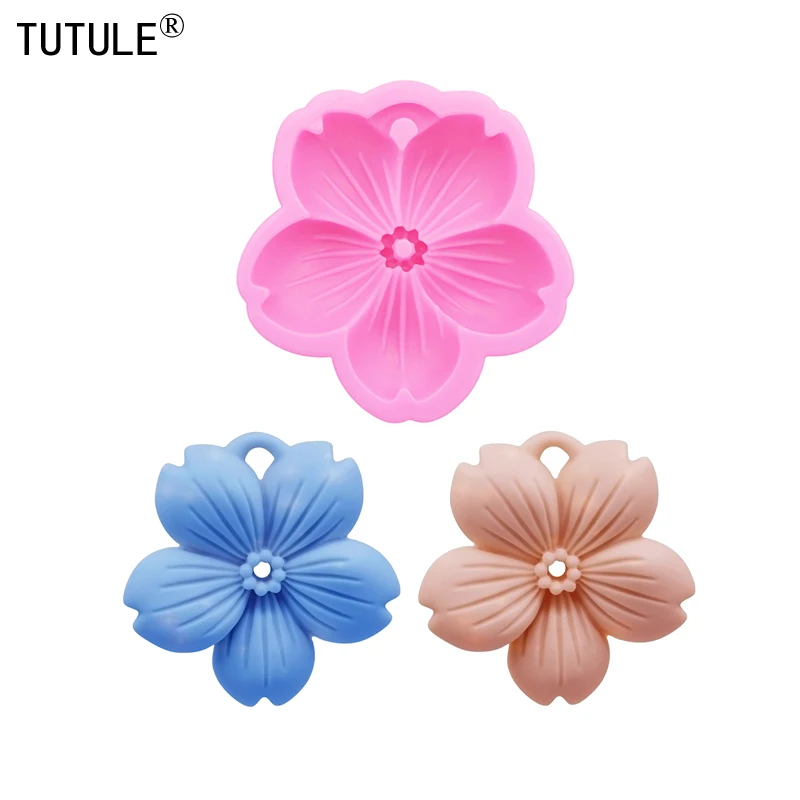 Five Petal Flower Resin Clay aroma keychain pendant Mold DIYCherry Blossom Accessories silicone mould chocolates cake decorating