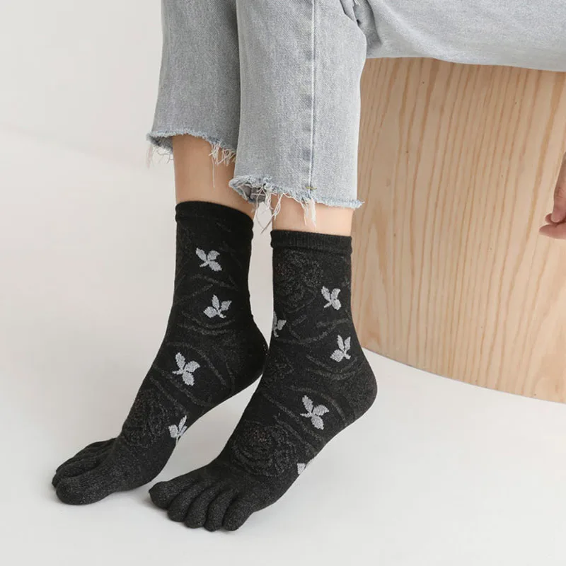 Winter Women Short Toe Socks Wool Silver Wire 3D Pattern Flower Solid Keep Warm Sweat-Absorbing Elastic Invisible 5 Finger Socks