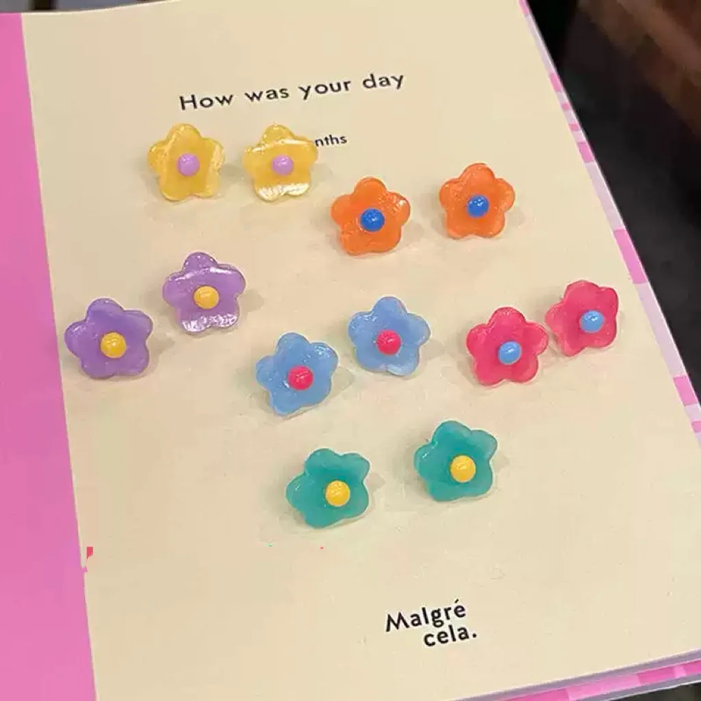Korean Fashion Colorful Flower Clip Earrings for Women Sweet Ear Cuffs Temperament Summer Jewelry Gift Y2K Accessories Party