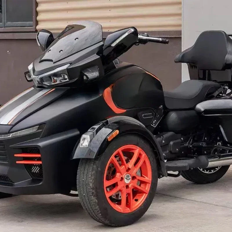 Inverted three-wheeled motorcycle, large-displacement motorcycle, high-power long-distance cruising touring vehicle