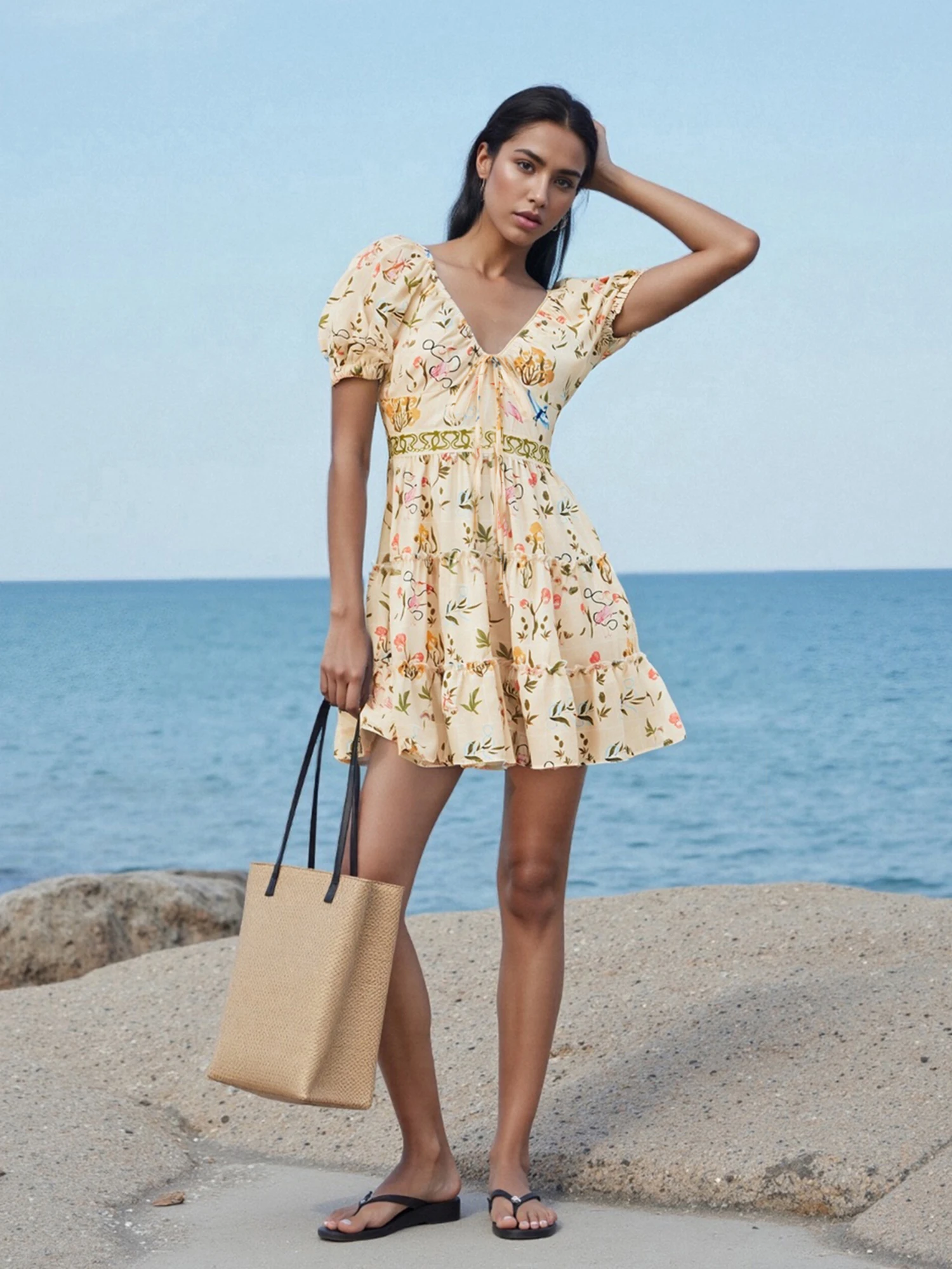 Women s Floral Print Mini Dress Puff Short Sleeve Elastic V Neck Tiered Hem Dress Spring Summer Short Dress