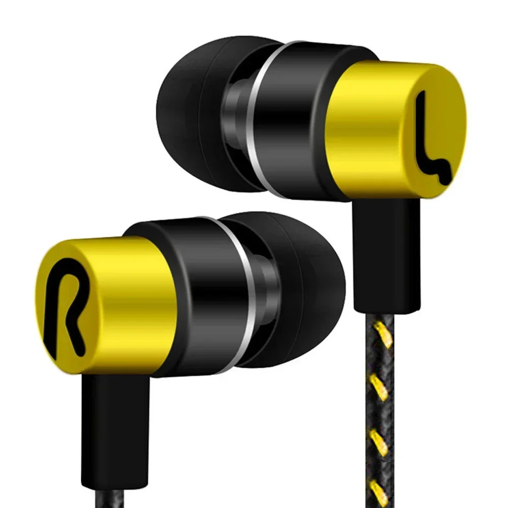 Experience Powerful Bass with In Ear Wired Headphones 3 5mm Stereo Earbuds for Mobile Devices Noise Isolating Design