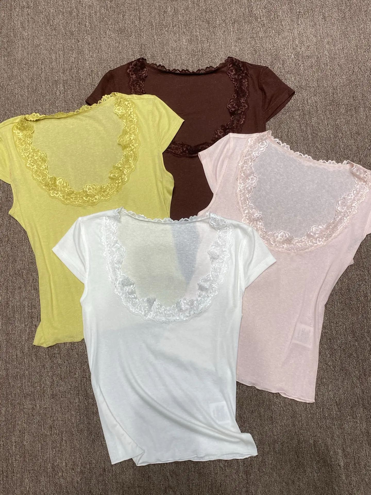 

Slim Fit Women's Lace Trim U-Neck Elastic Short Sleeve T-Shirt Comfortable Versatile Fashionable Breathable Sweat Absorbent C...