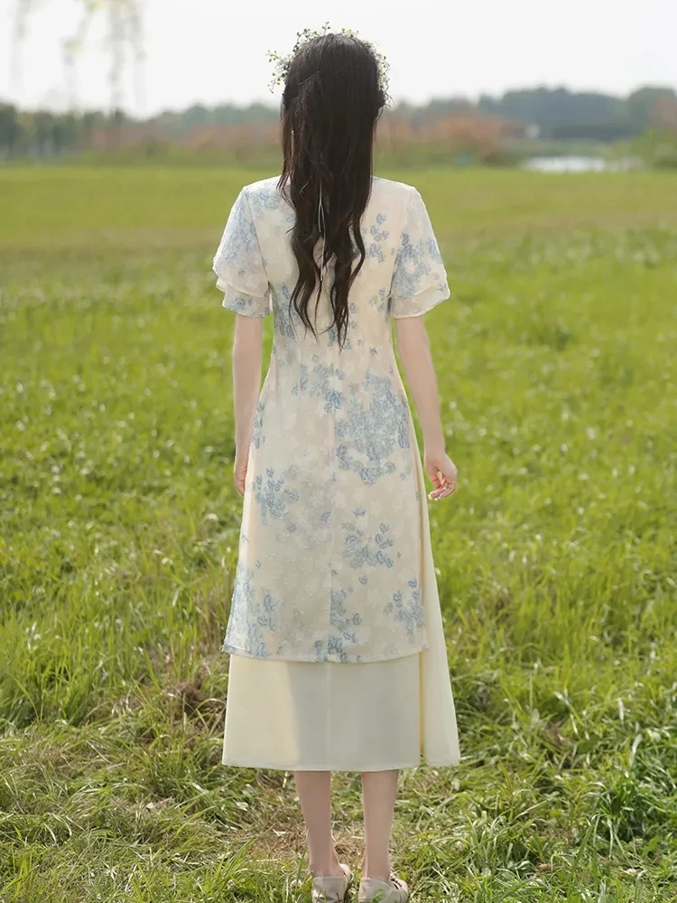 أنيقة الرجعية سيدة شابة جميلة تشيباو فستان ريترو Hanfu الشاي الفن فستان الحفلات التقليدية فيتنام آو داي المرأة الدانتيل Aodai فستان