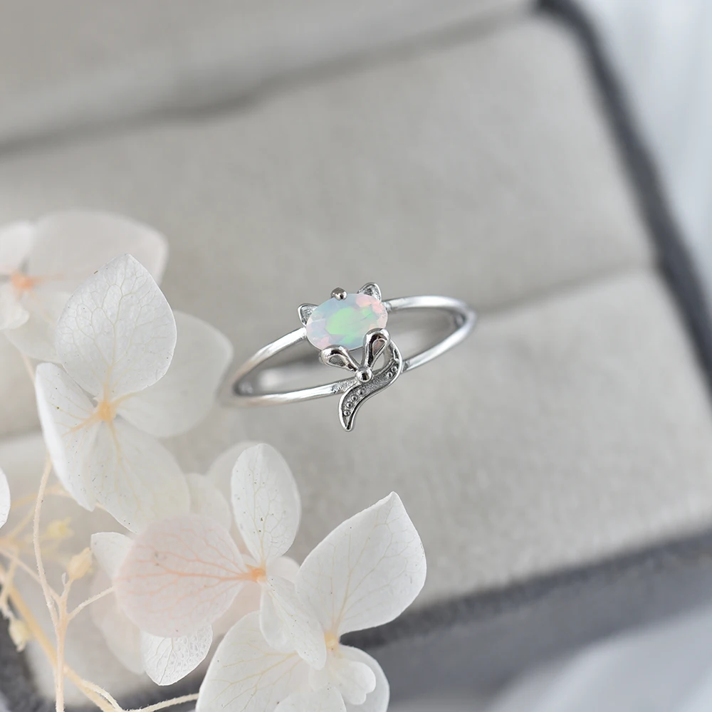 

ITSMOS Charming Fox Faceted Opal Ring Strong Light for Creativity & Emotional Balance Minimalist Gemstone Jewelry for Women Gift