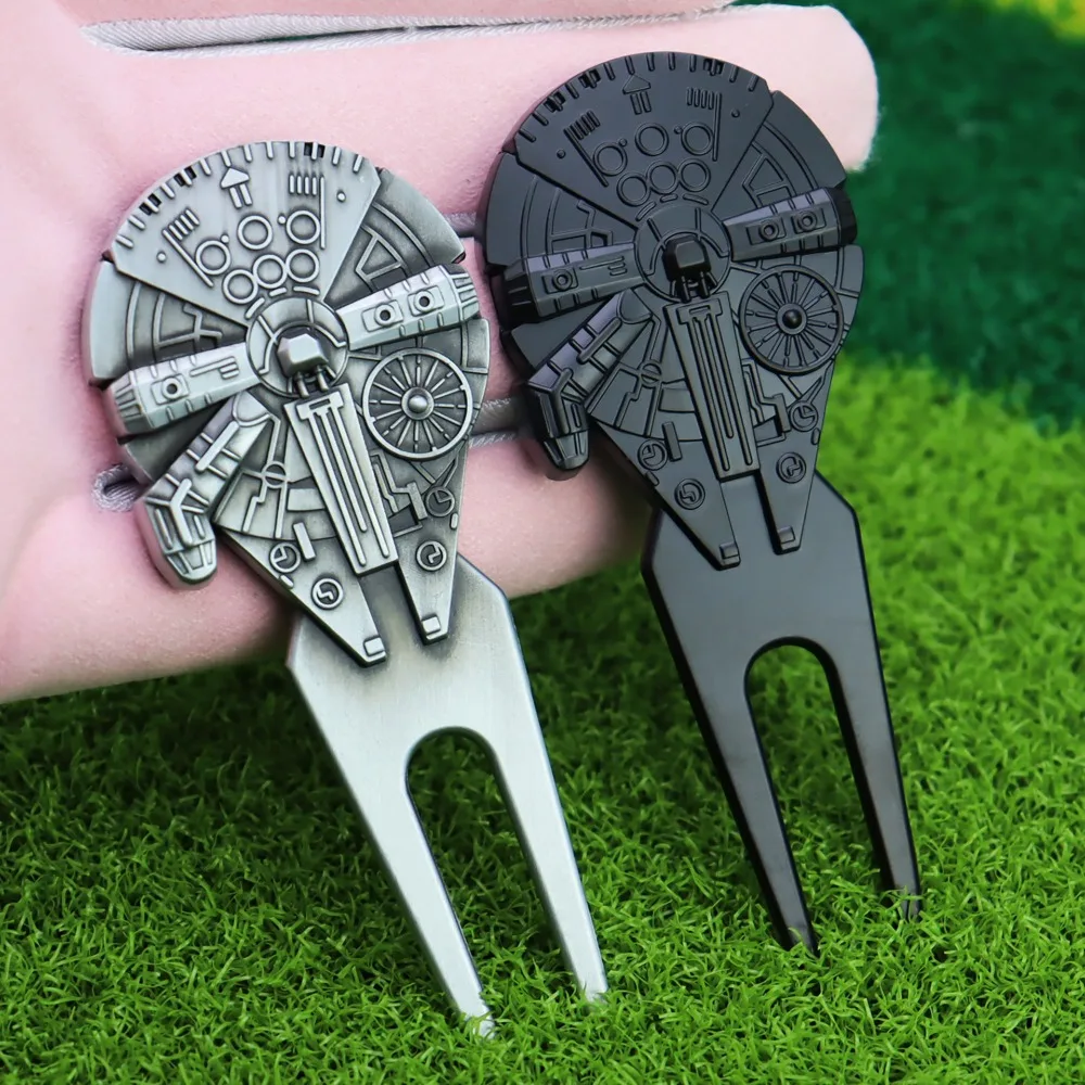 

Groove Cleaner Spacecraft Golf Green Fork Zinc Alloy Magnetic Golf Ball Fork Portable Multifunctional Divot Fork Golf Club