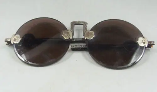 Old collection Chinese Shanghai Oriental Vintage Dark brown Crystal glasses