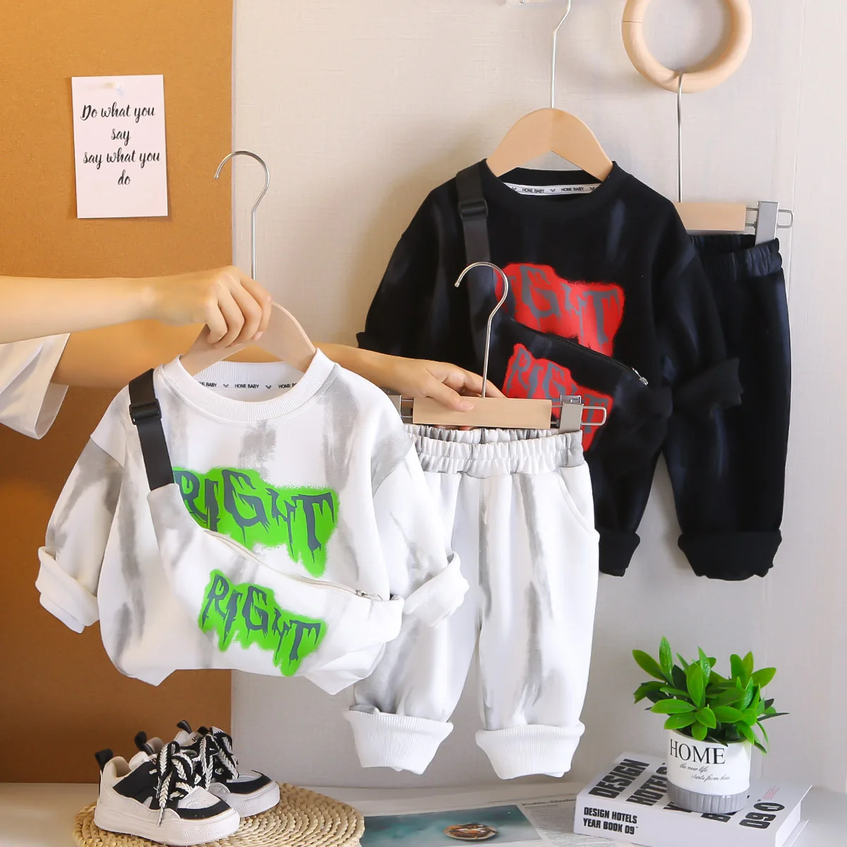 

Boys Clothes Sets Spring Autumn 2025 Children Sweatshirts Tops Pants Bags 3pcs Sports Suit For Baby Outfits Kids Tracksuits 4 5Y