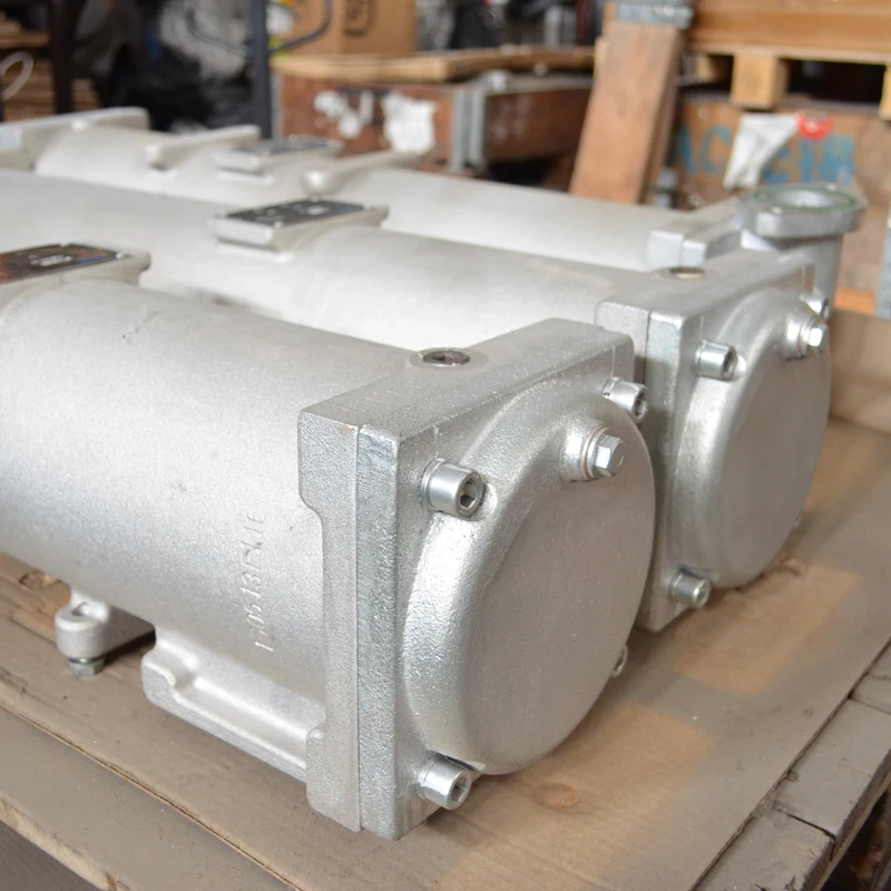 

1092005069 1092149220 1614866408 1621485008 Screw Industrial Air Compressor Atlas Copco Spare Part Radiator Aftercooler Oil
