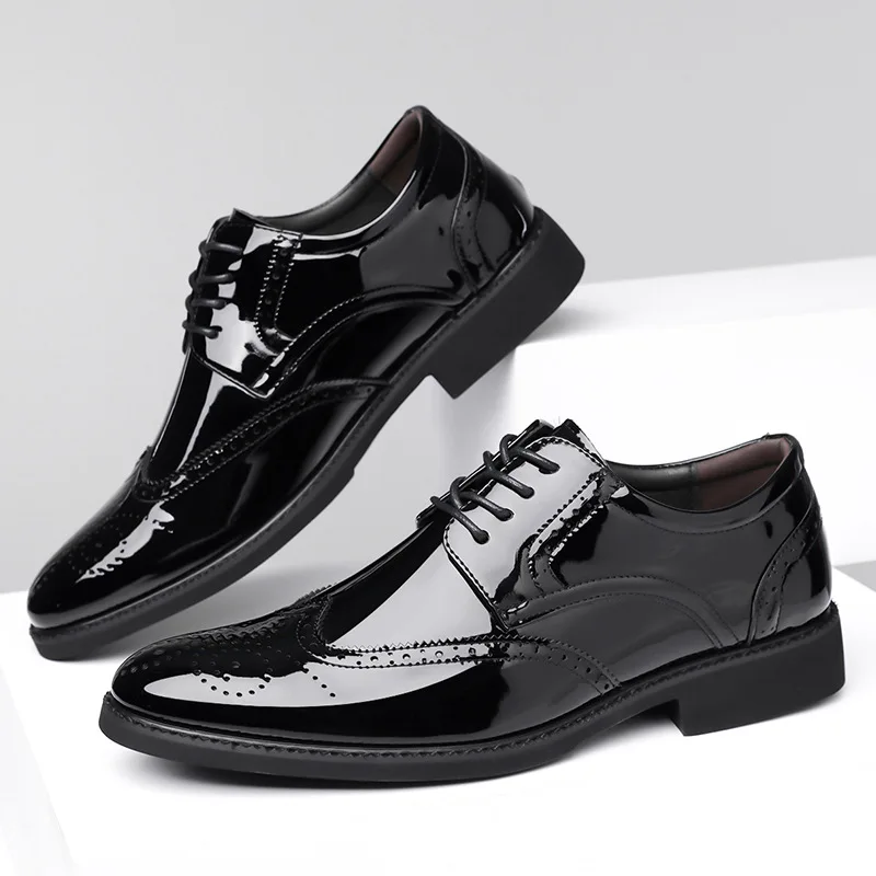 

New Trend Men Dress Shoes Pointed Toe Patent Leather Casual Shoes Lace-up Heels Business Wedding Shoes