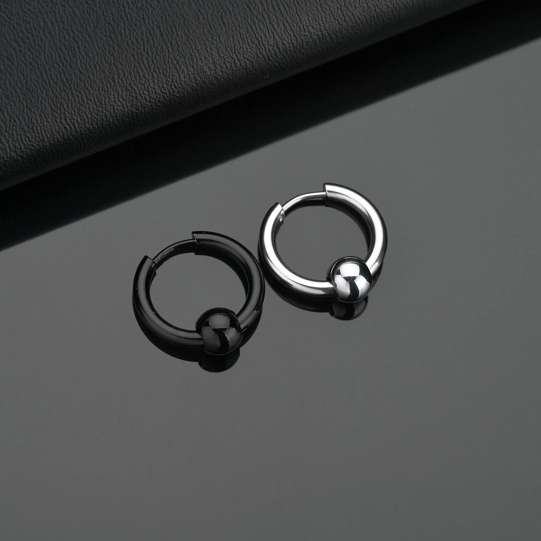 1 Pair Stainless Steel Hoop Earrings for Men Women Small Circle Metal Ball Anti-allergic Ear Buckle Rock Hip Hop Jewelry