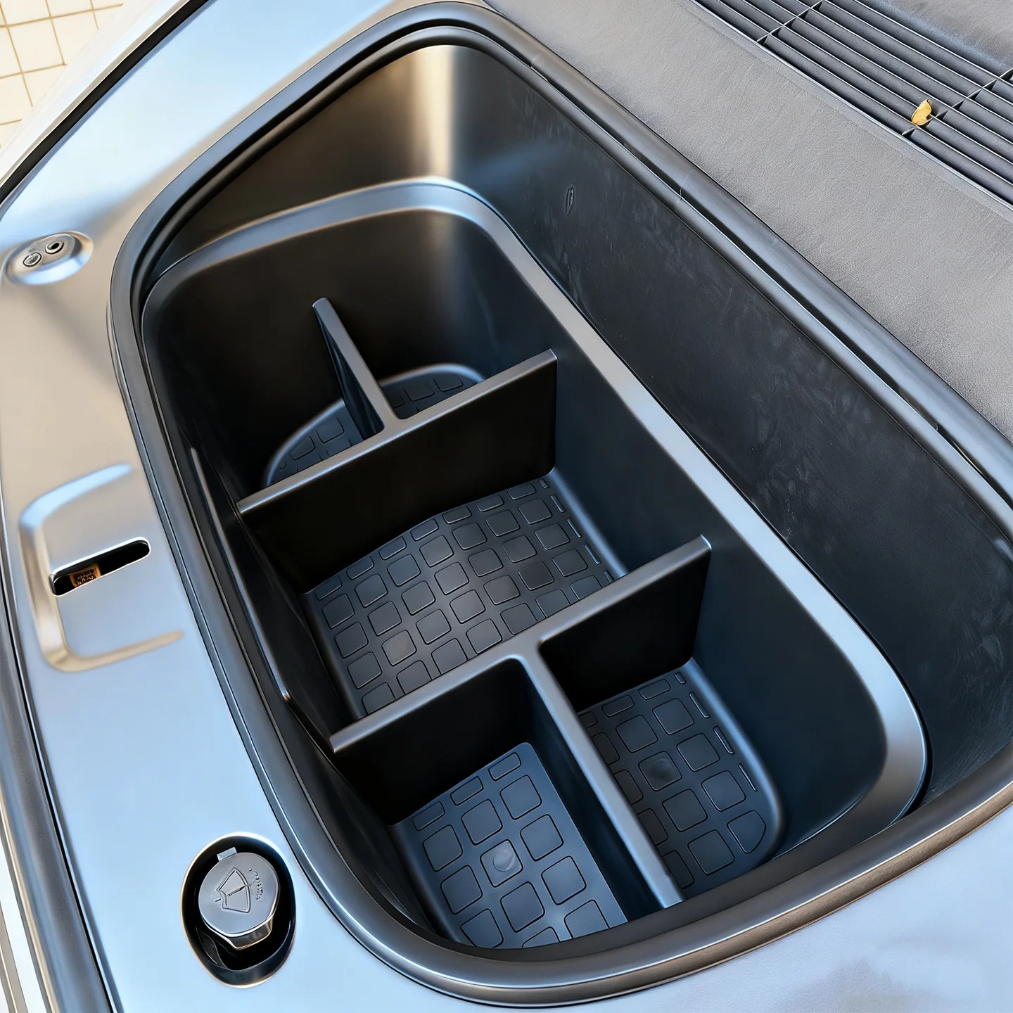 For Tesla Model Y Juniper 2025+ Frunk Storage Box Divided Front Trunk Organizer with Compartments  Accessories for Model Y L