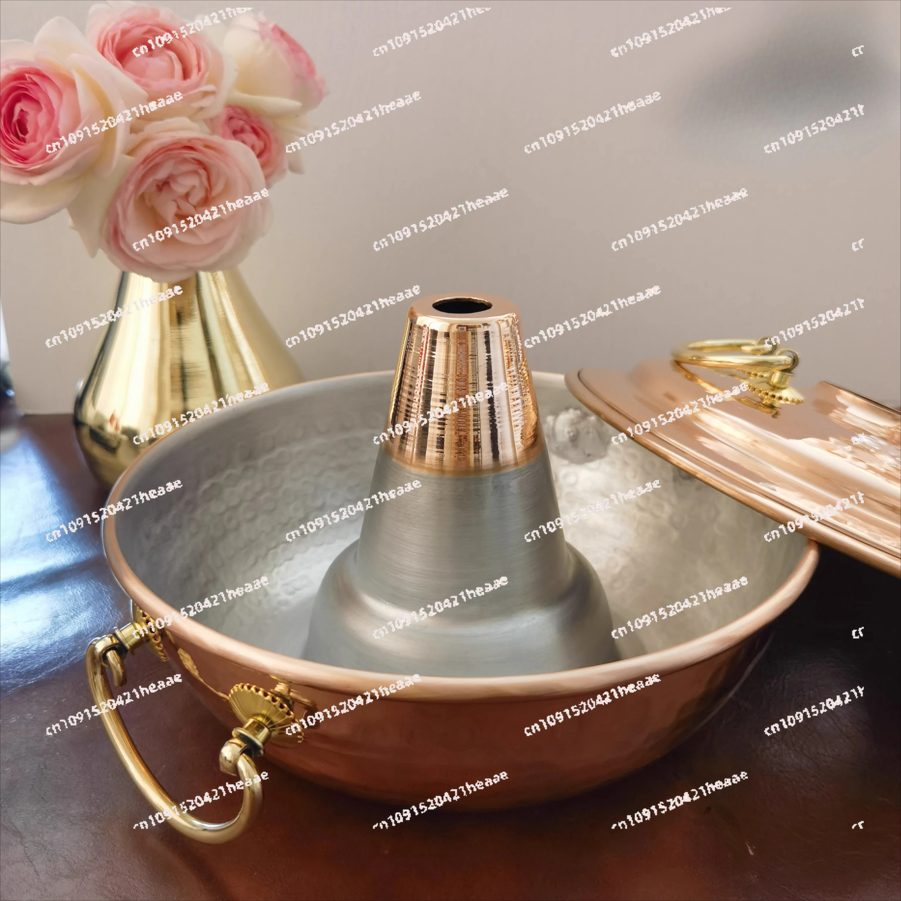 Suitable for gas heating cassette furnace copper hot pot, carbon fire heating copper hot pot, with lid