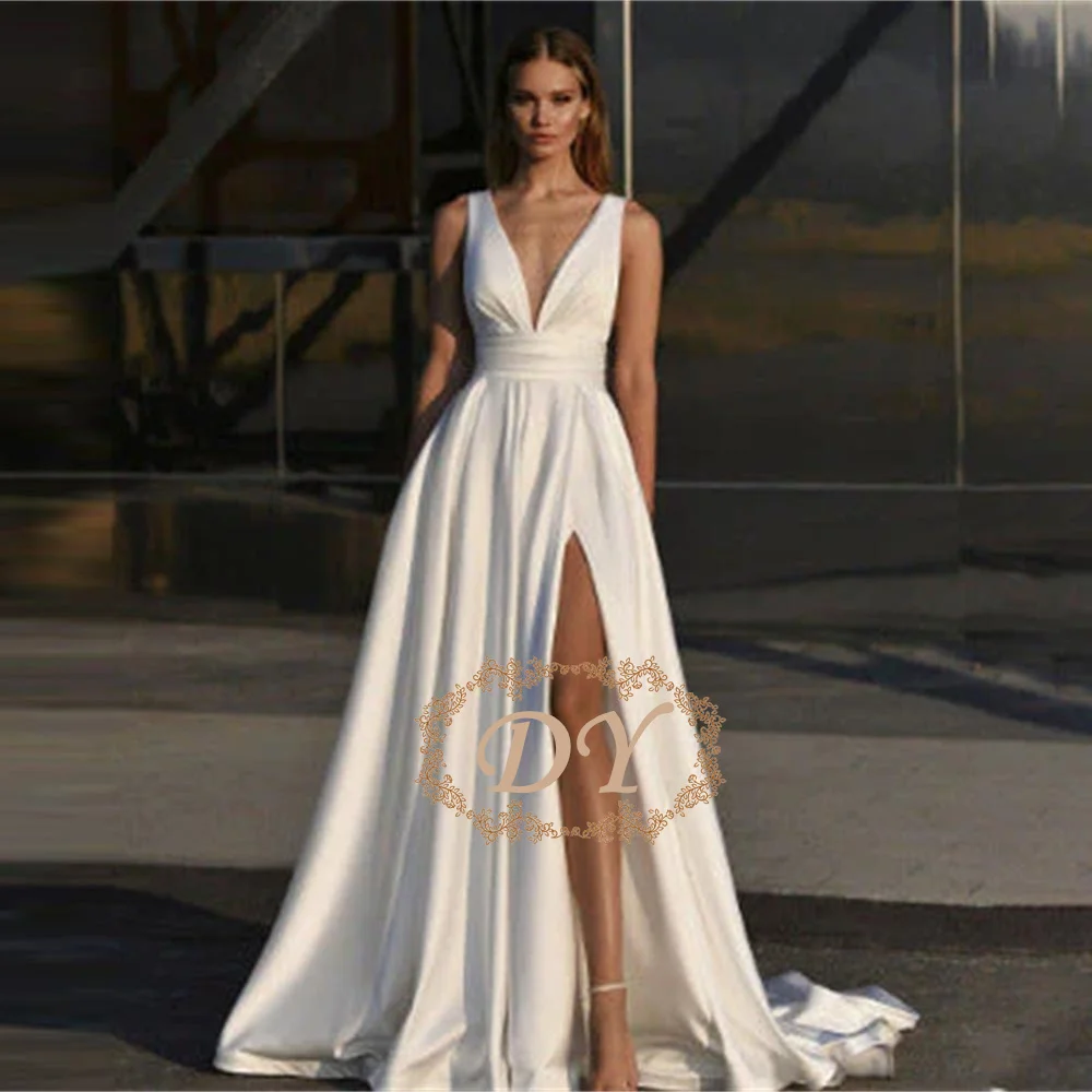 DY Modern A-Line Wedding Dress V-Neck Custom-Made Court Train Bow Detail Sleeveless Robe  Engagement Dress