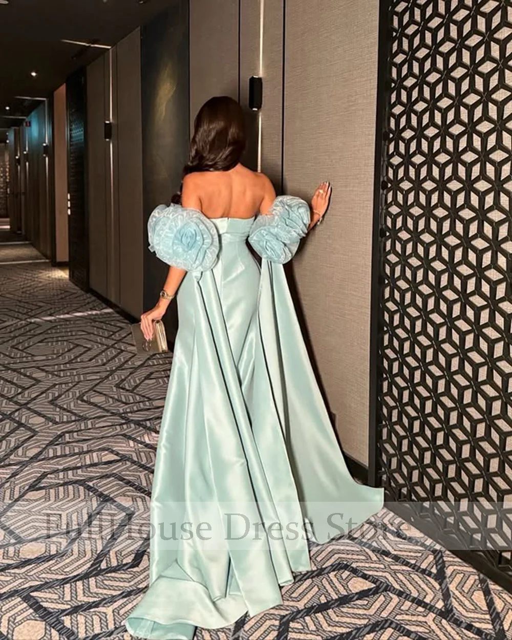 Ocasión a medida Cuello barco Flores hechas a mano Vestido de noche con abertura lateral Sin respaldo Maxi longitud Vestido árabe saudí con tren